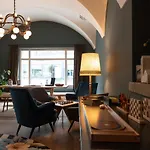 Szálloda Schweizerhof