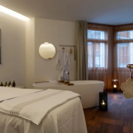 Hotel Schweizerhof 4*