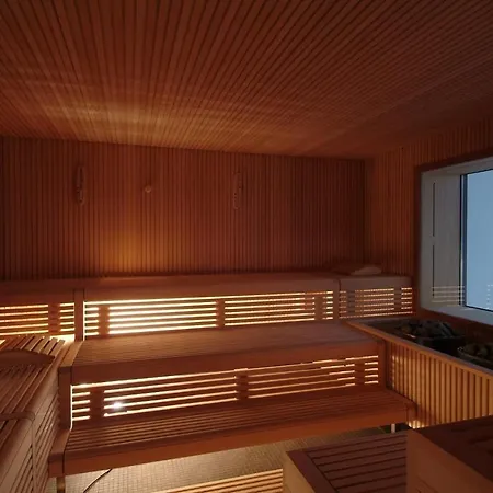 斯维泽霍夫伦策海德酒店