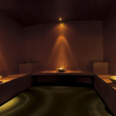 Schweizerhof 호텔 4*