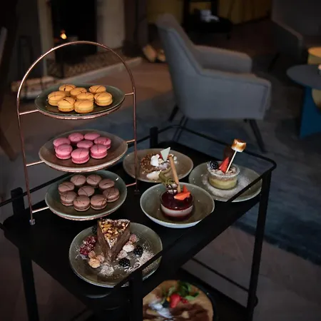 Hotel Schweizerhof 4*